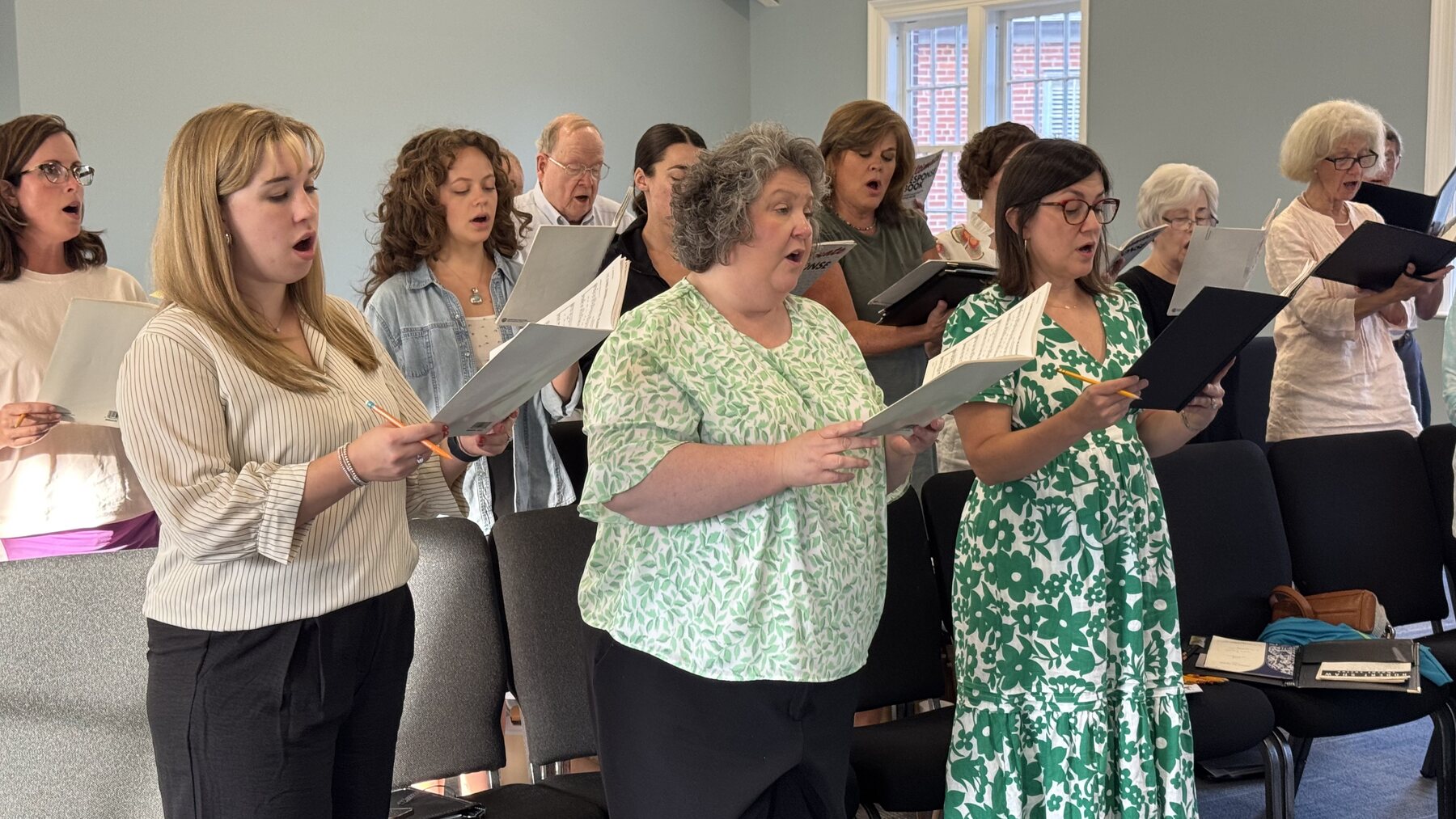 St Paul choir rehearsing together